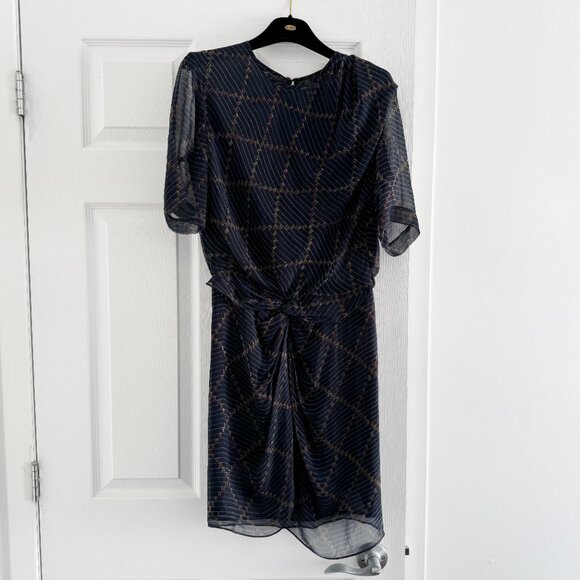 Isabel Marant Etoile "Barden" Navy Silk Dress, size 38 (fits like a 2/4) - Picture 4 of 12